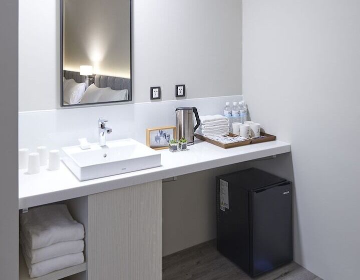 مسافرخانه Z