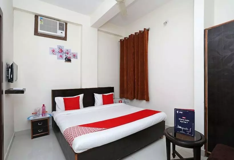 هتل Dhola Maru Residency By Oyo Rooms