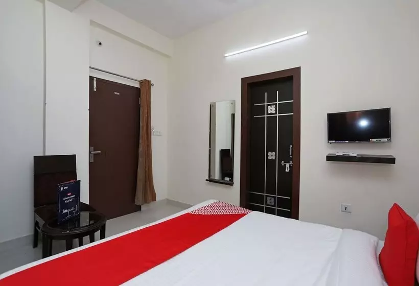 هتل Dhola Maru Residency By Oyo Rooms