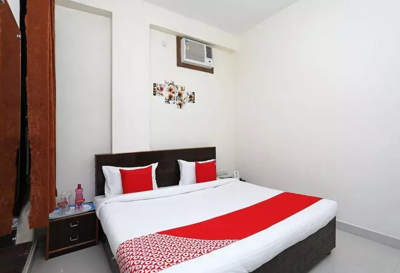 هتل Dhola Maru Residency By Oyo Rooms