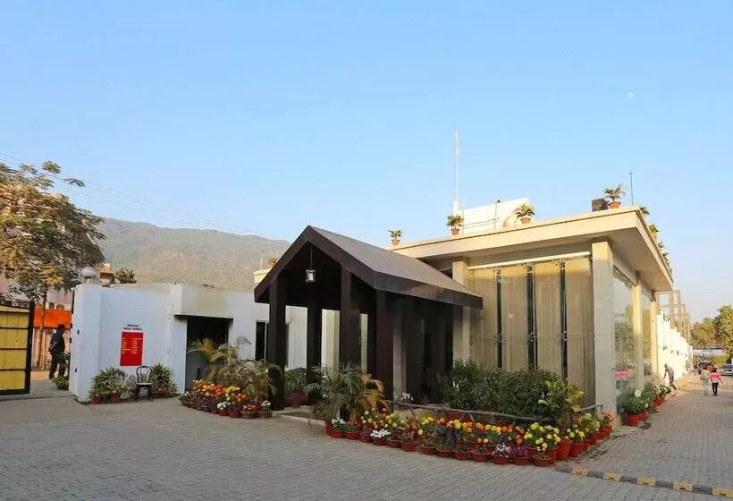 ホテル Golden Leaf Resort By Oyo Rooms