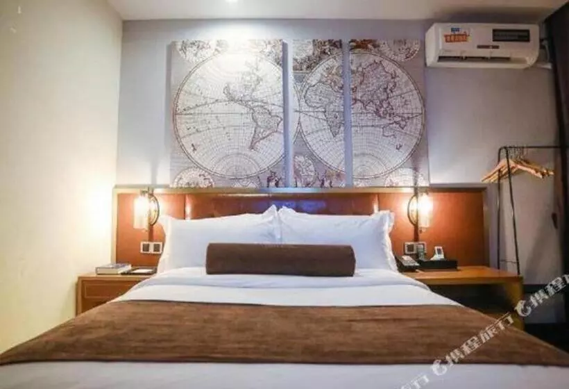 Hotelli James Joyce Coffetel Nanchang West Station Nanchang University