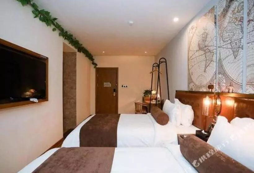 Hotelli James Joyce Coffetel Nanchang West Station Nanchang University