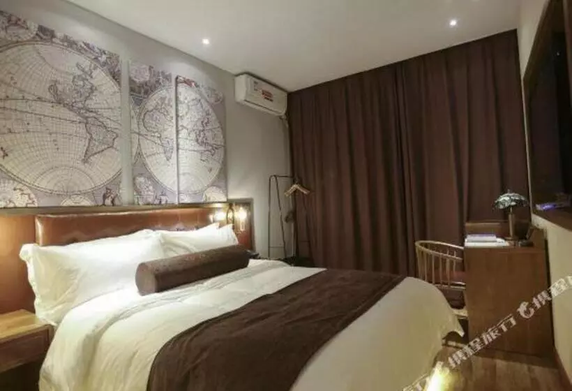 Hotelli James Joyce Coffetel Nanchang West Station Nanchang University