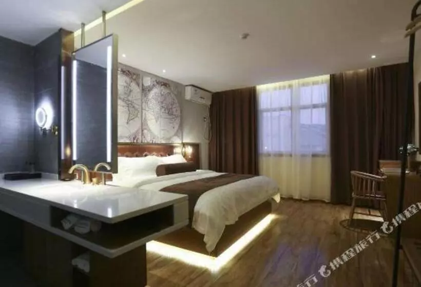 Hotelli James Joyce Coffetel Nanchang West Station Nanchang University