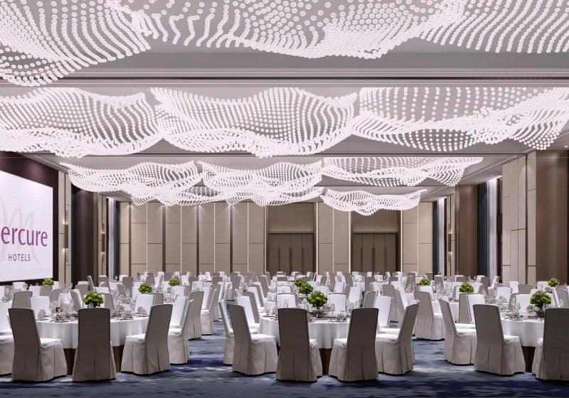 Hotel Mercure Karamay