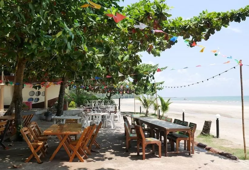 Hotelli Star Beach Resort