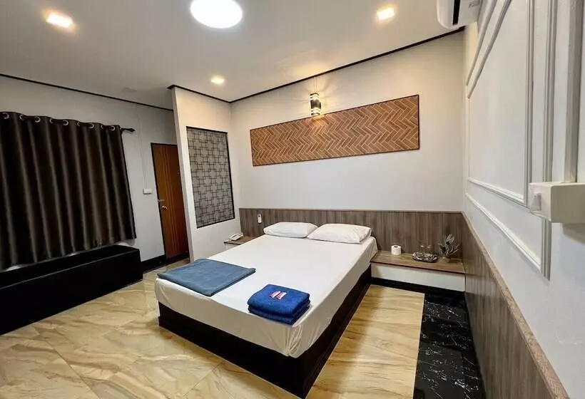 هتل Zigzag Resort Nakorn Phanom