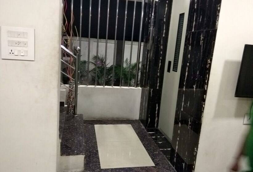 Jk Rooms 116 Hotel Taha Pride