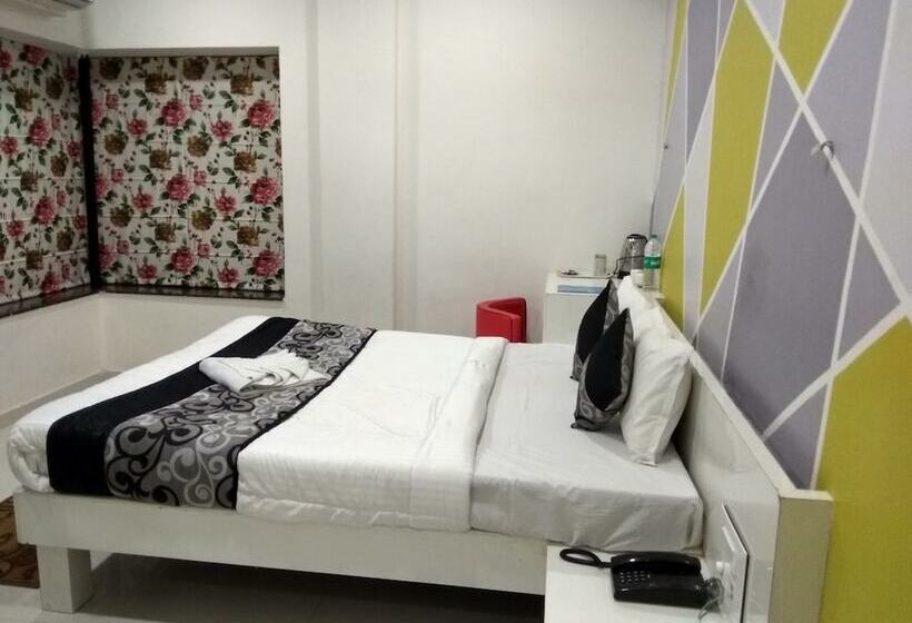 Jk Rooms 116 Hotel Taha Pride