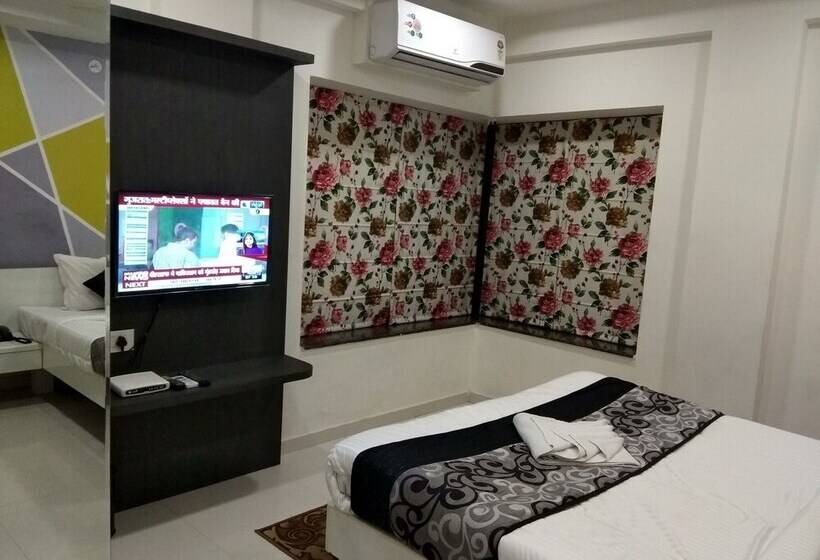 Jk Rooms 116 Hotel Taha Pride