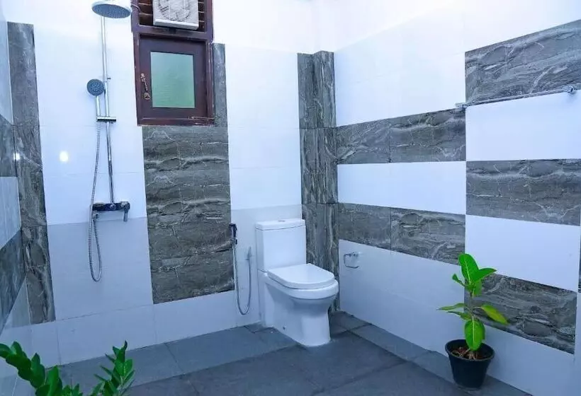 پانسیون Yala Leisure Villa & Safari