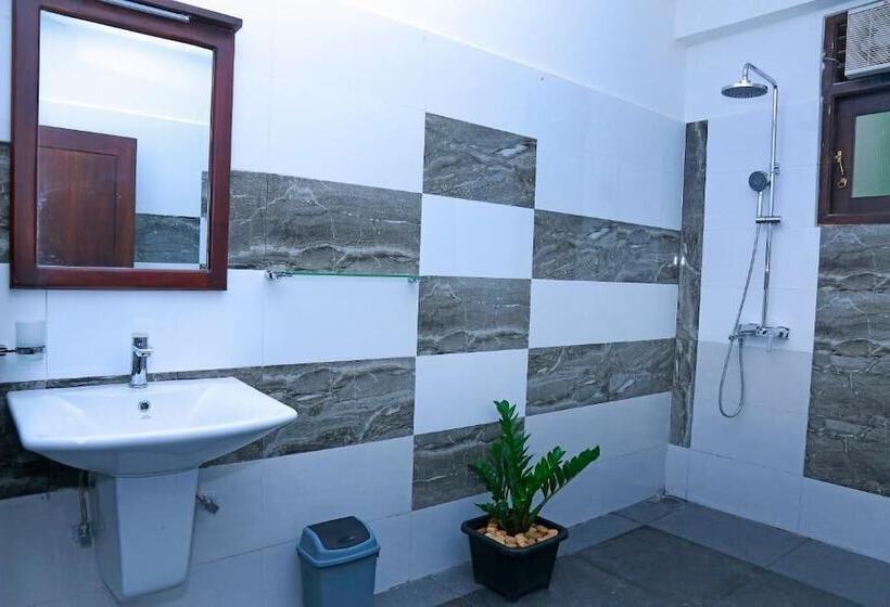 پانسیون Yala Leisure Villa & Safari