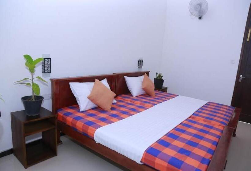 پانسیون Yala Leisure Villa & Safari