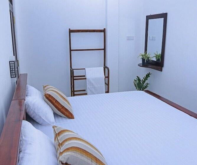 پانسیون Yala Leisure Villa & Safari