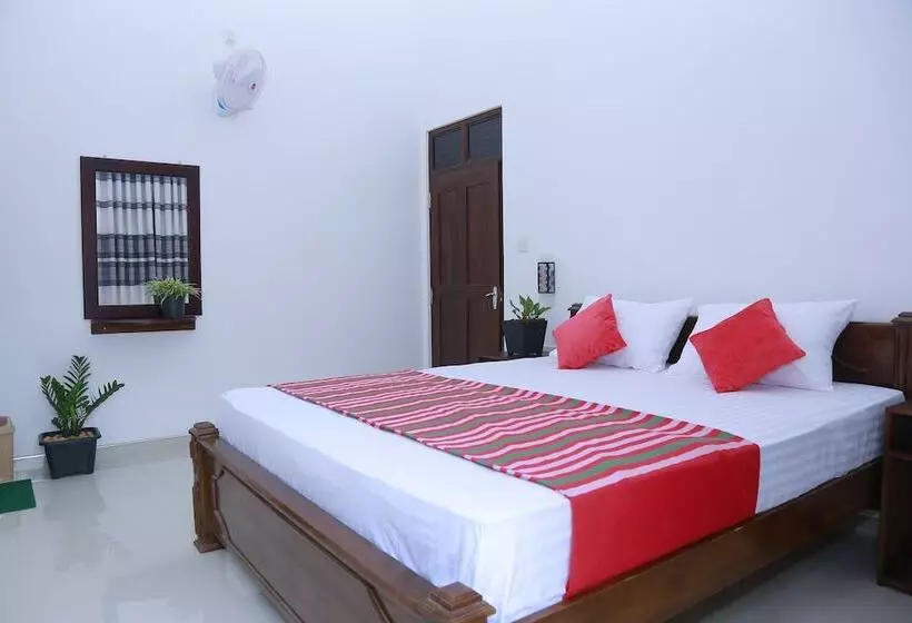 پانسیون Yala Leisure Villa & Safari