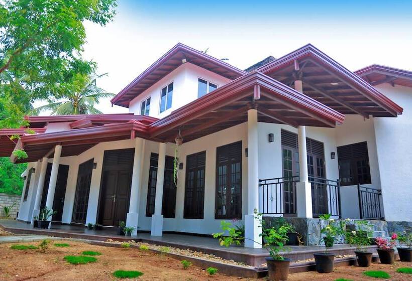 پانسیون Yala Leisure Villa & Safari