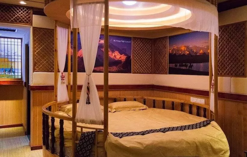 پانسیون Li River Gallery Lodge