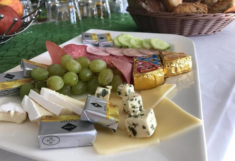 پانسیون Marina Niederhavel