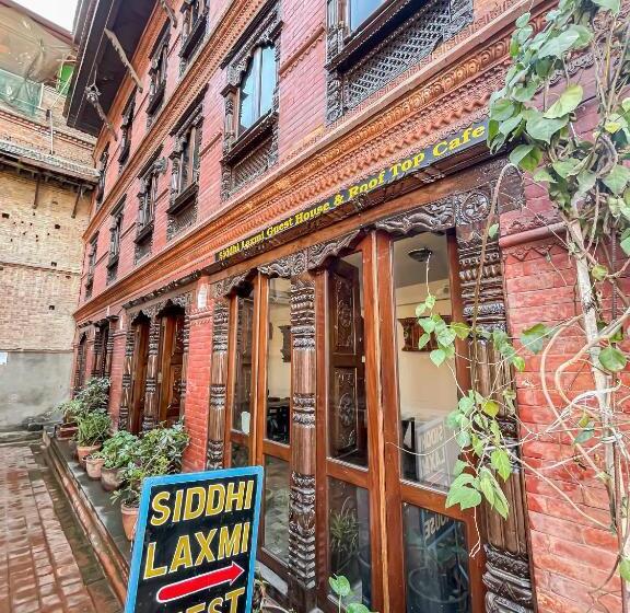 پانسیون Siddhi Laxmi Guest House