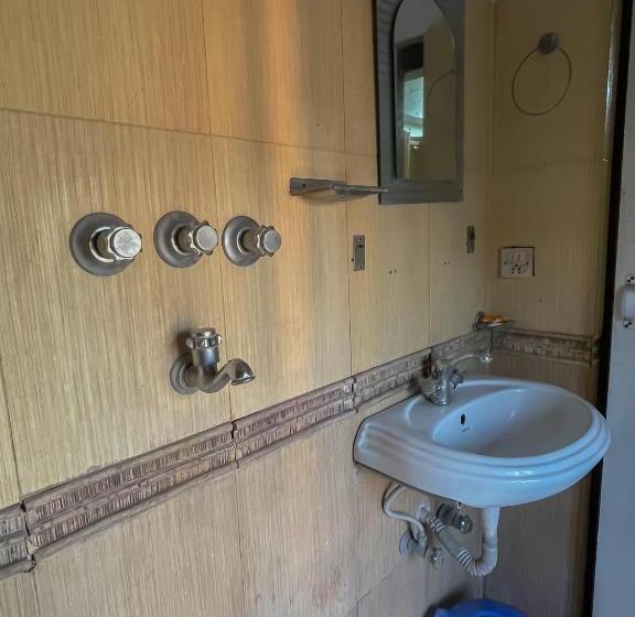 پانسیون Siddhi Laxmi Guest House