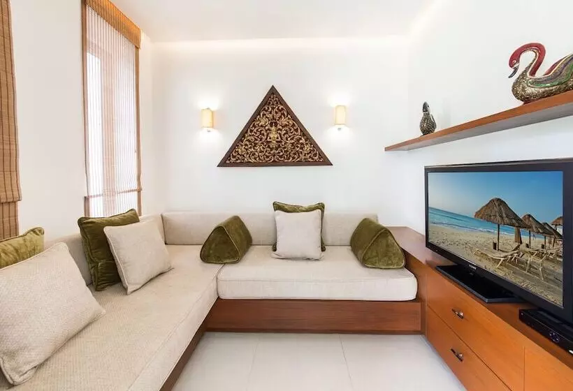 Villa Analaya