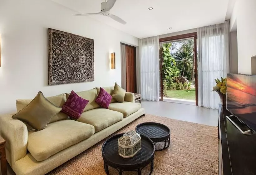 Villa Analaya