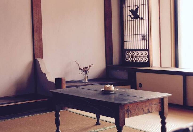 Cotonoha Guesthouse   Hostel