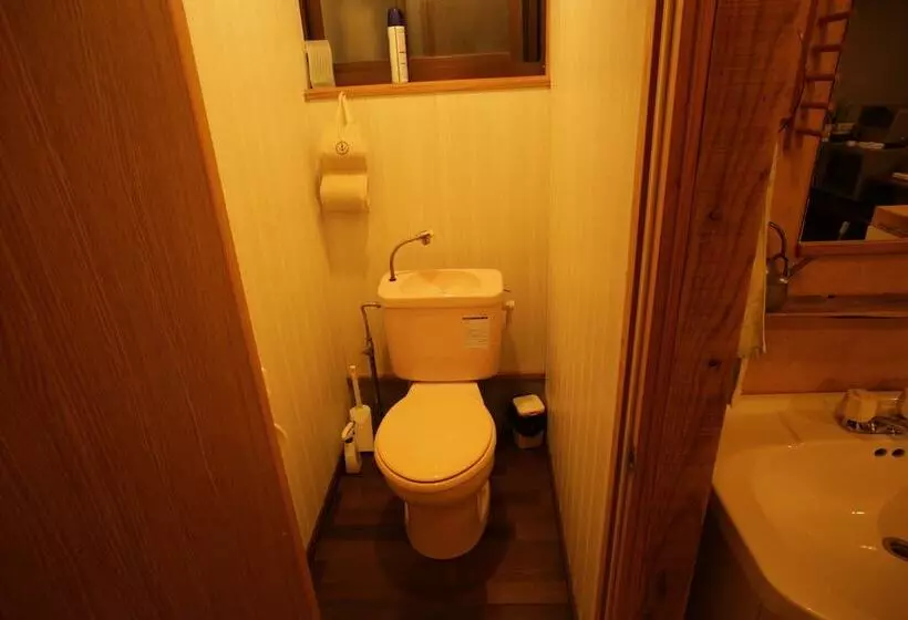 Cotonoha Guesthouse   Hostel