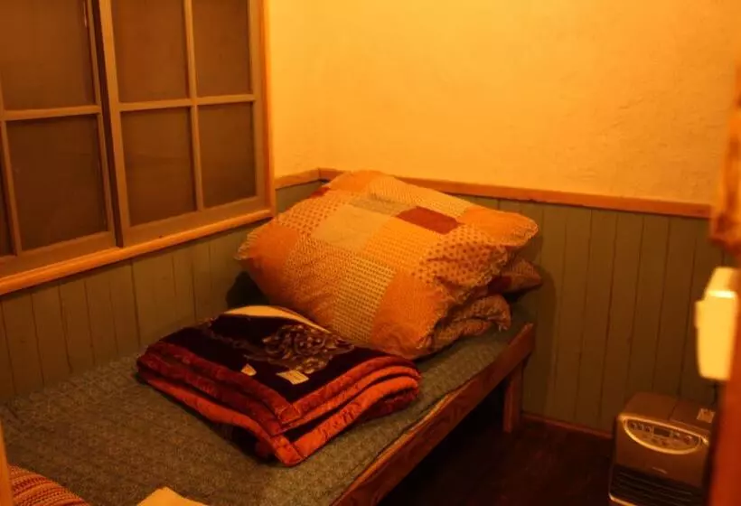 Cotonoha Guesthouse   Hostel