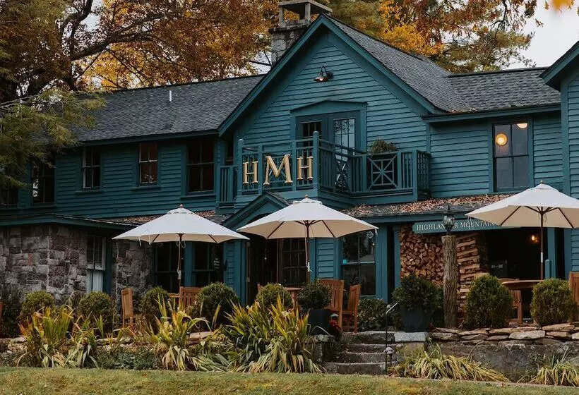 مسافرخانه Highlander Mountain House