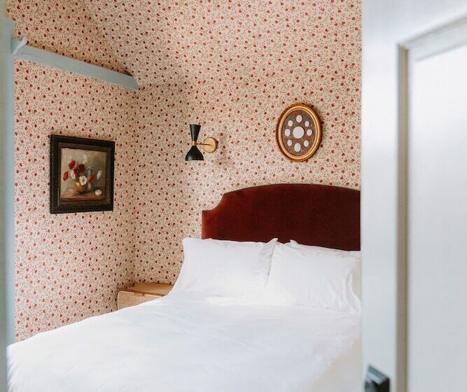 فندق فئة نجمة واحدة Highlander Mountain House