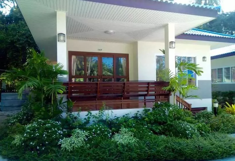 Hotelli Bougainvill Samui