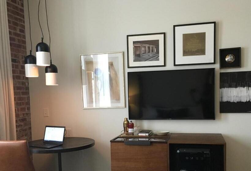 בית מלון כפרי Crossroads