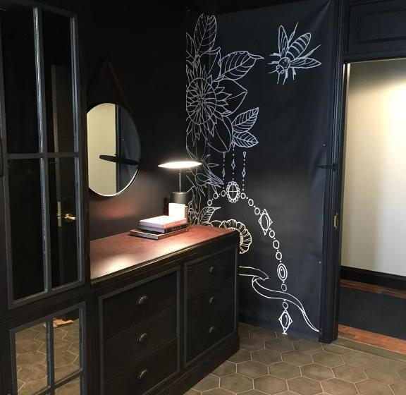 בית מלון כפרי Crossroads