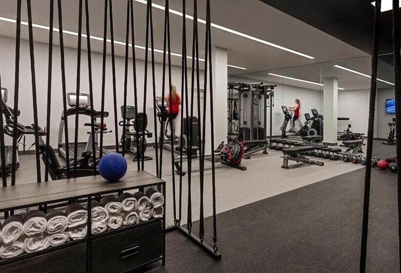 בית מלון כפרי Crossroads