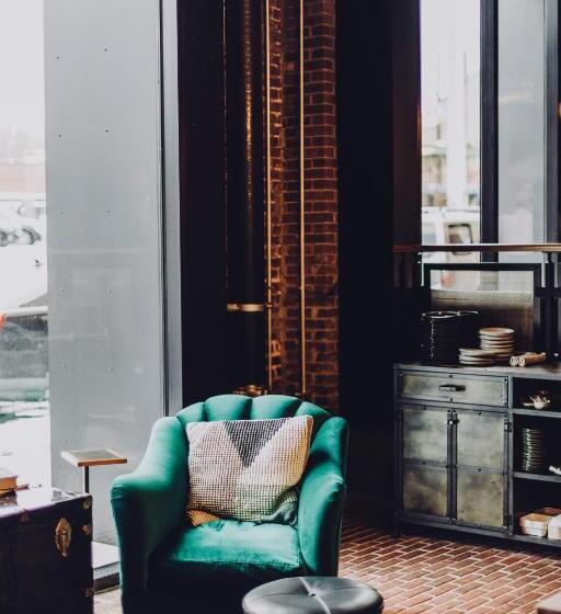 בית מלון כפרי Crossroads