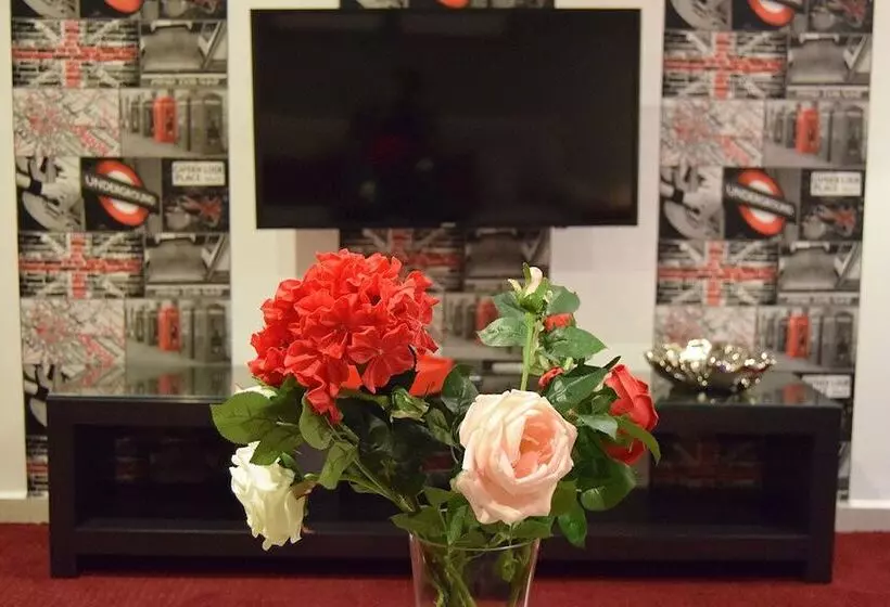 Hotelli Hôtel Tamuda Beach