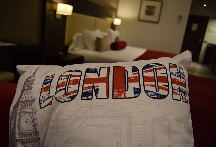 Отель Hôtel Tamuda Beach