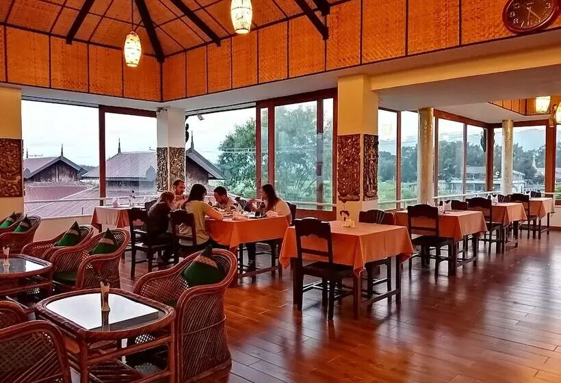 هتل Spring Lodge Inle