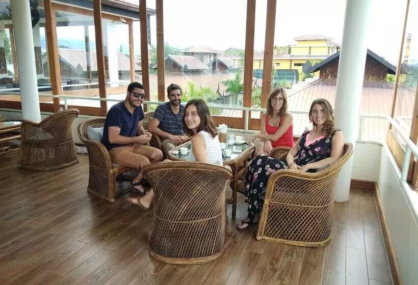 هتل Spring Lodge Inle