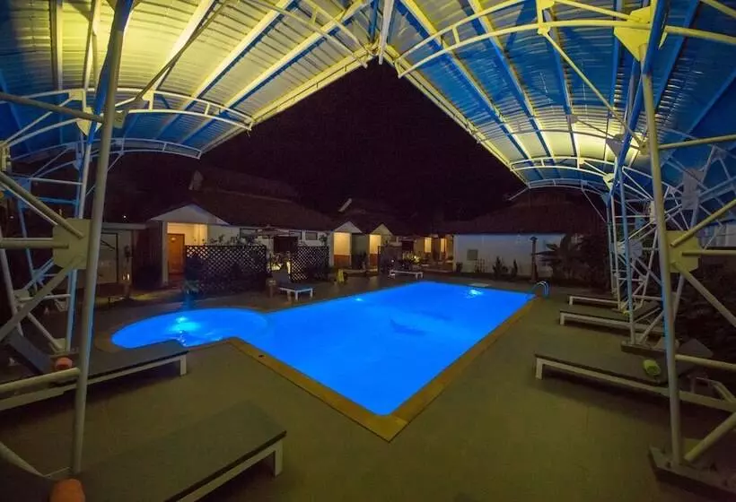 هتل Spring Lodge Inle