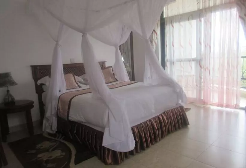 هتل Sundown Carnival Lodge