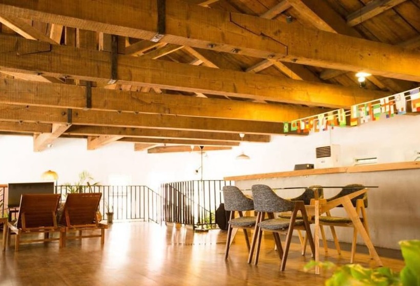 Joy Plus International Youth Hostel