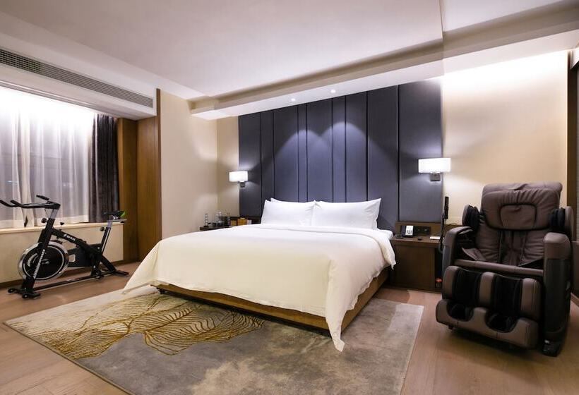 Kuanrong Luxury Suites Hotel   Daping Times Square