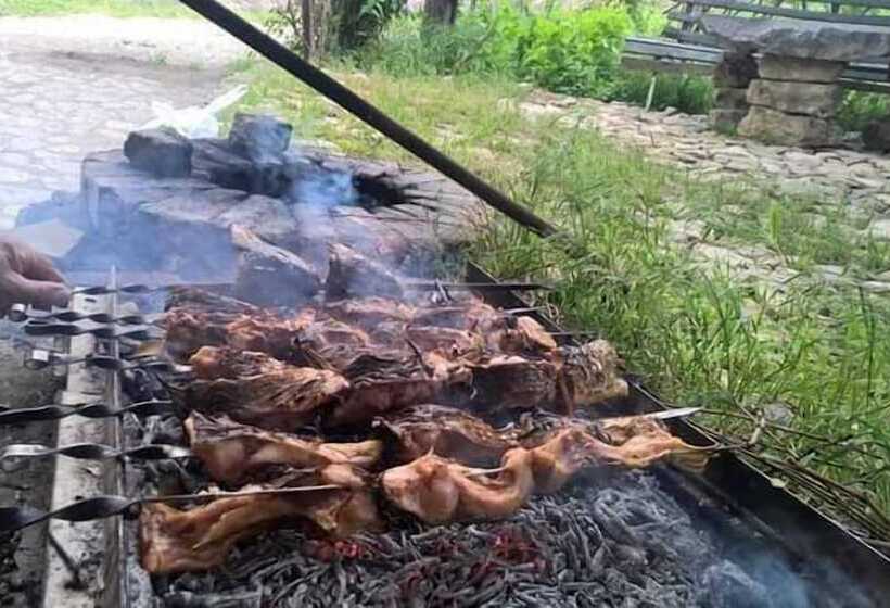 پانسیون Areni House B&b