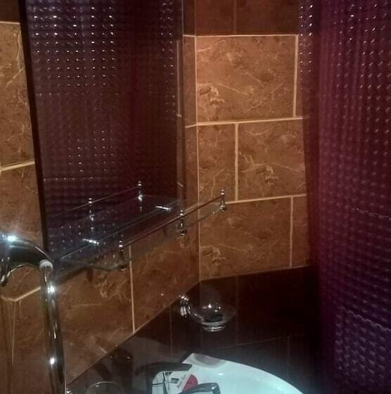 پانسیون Areni House B&b