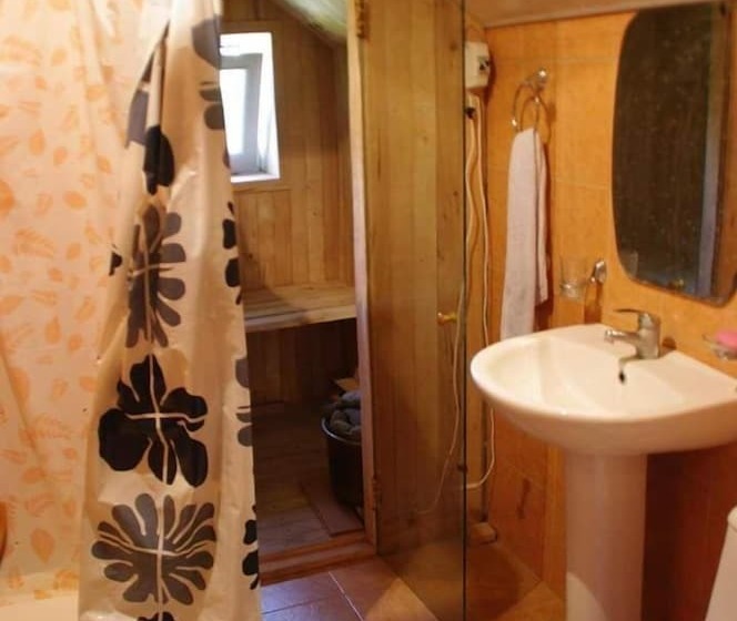 پانسیون Areni House B&b