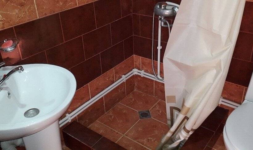 پانسیون Areni House B&b