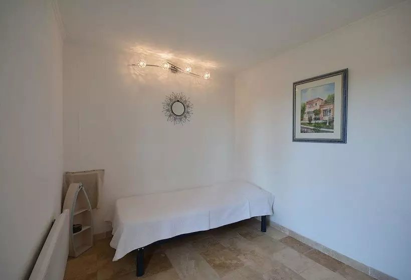 B&b La Grange Neuve  Chez Monique